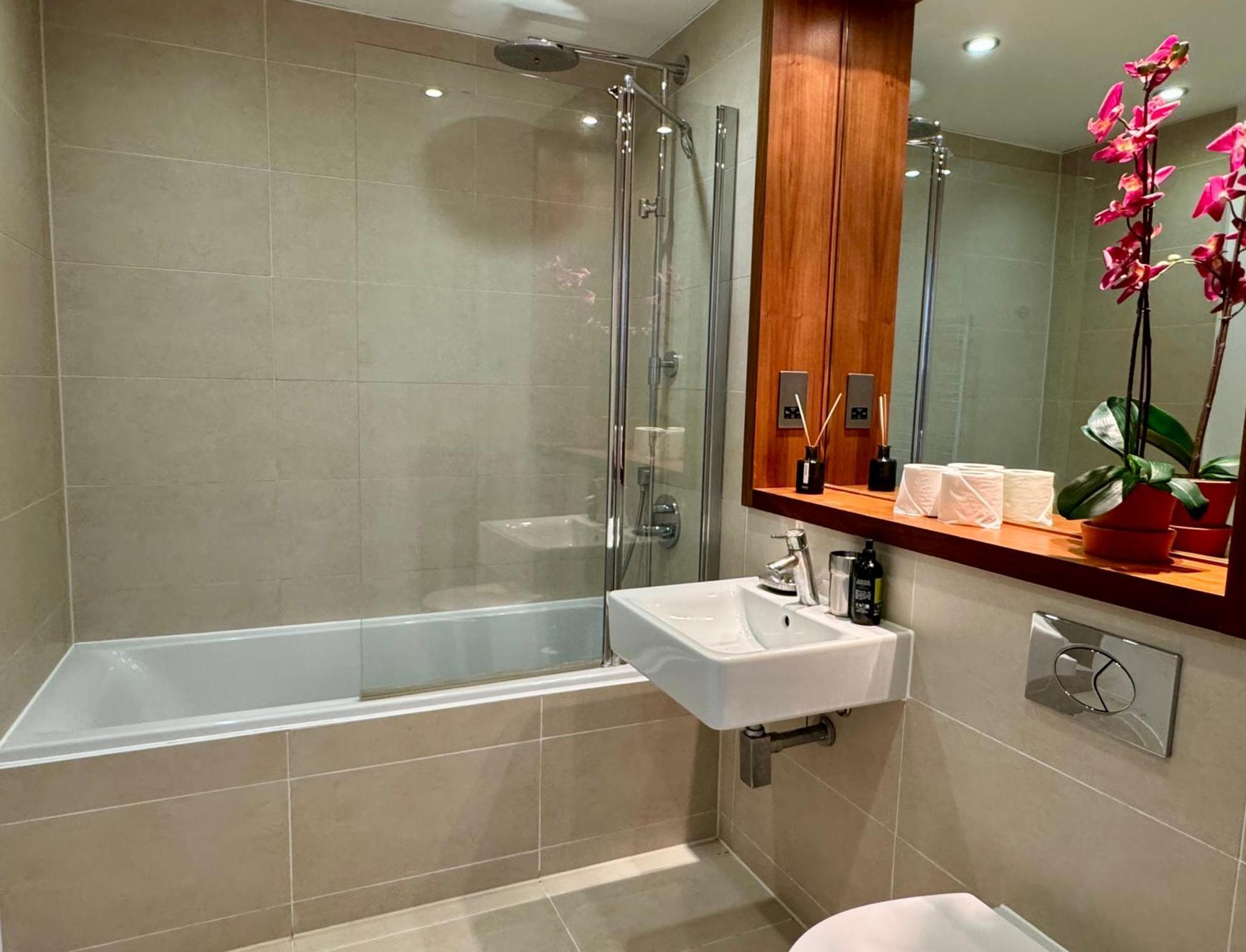 Apartemen Signet - Ceres
